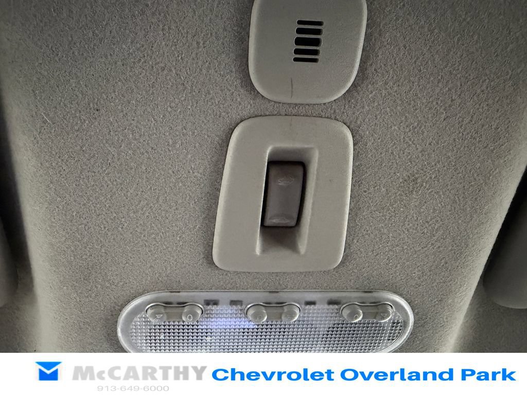 Used 2011 Nissan Juke SV FWD image 22