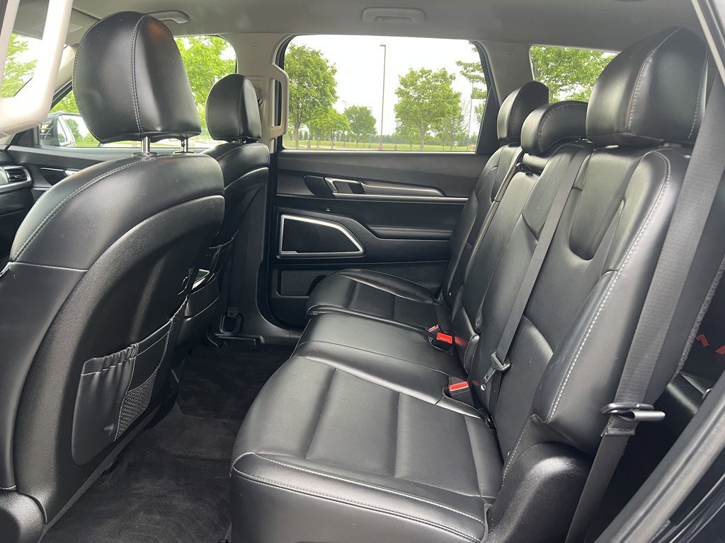 Used 2020 Kia Telluride LX FWD image 16