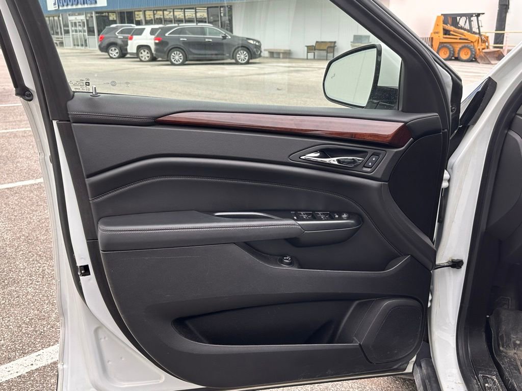 Used 2016 Cadillac SRX Performance image 12