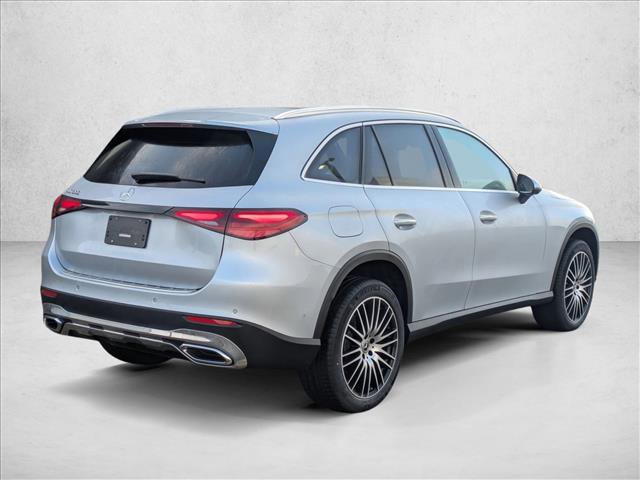 New 2026 Mercedes-Benz GLC 300 image 2