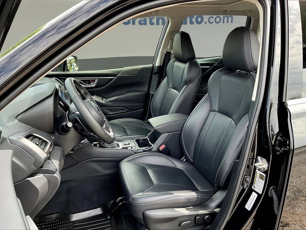 Used 2022 Subaru Forester Touring AWD/4WD image 25