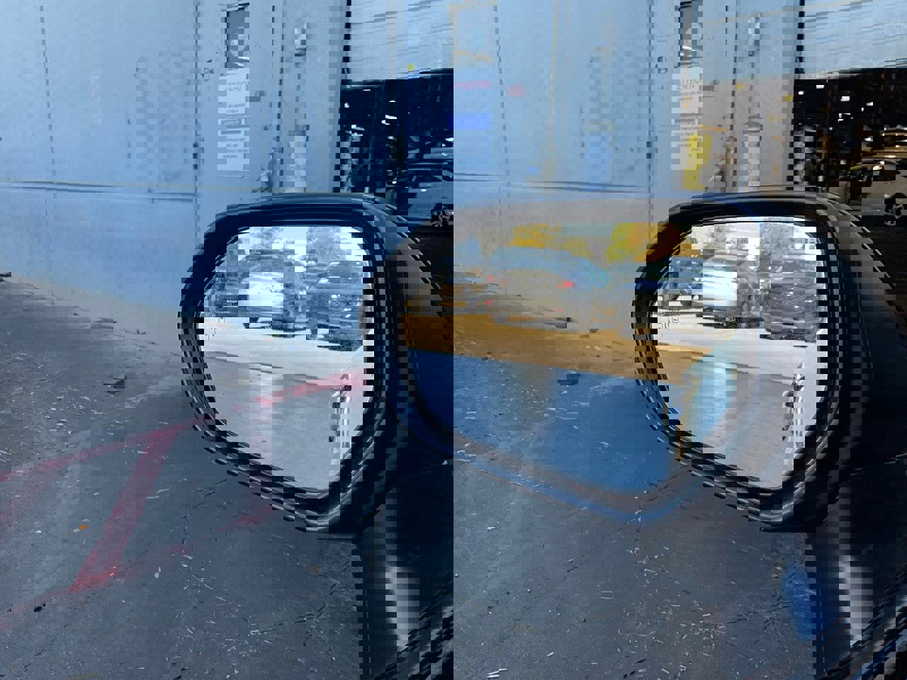 Used 2025 Toyota Camry LE image 18