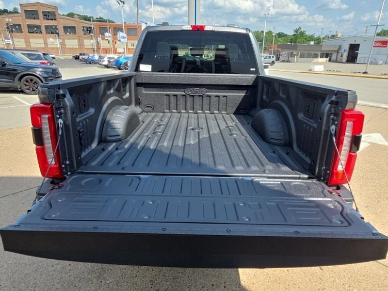 New 2026 Ford F250 XLT w/ XLT Premium Package AWD/4WD image 10