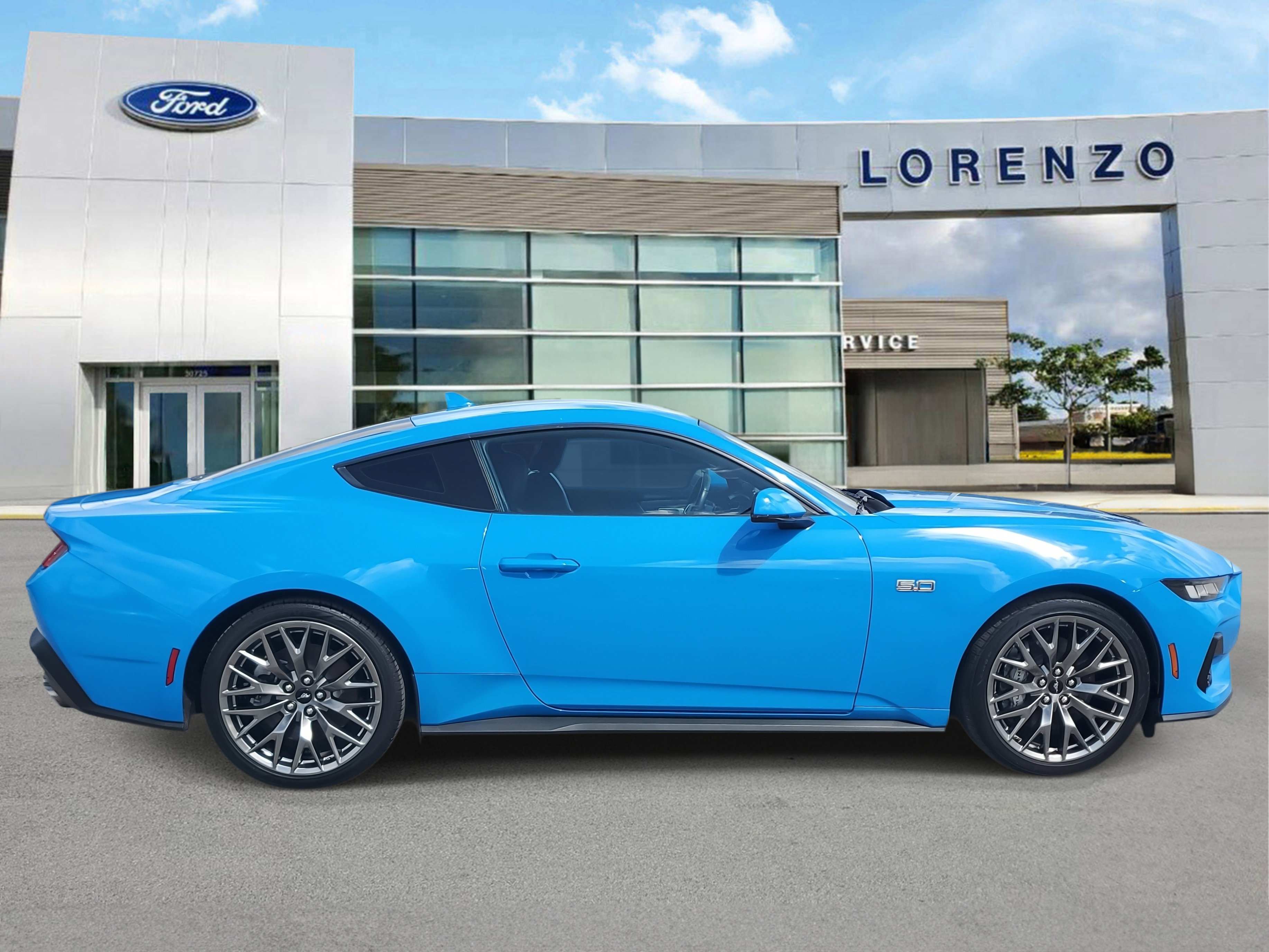 Used 2024 Ford Mustang GT Premium image 4