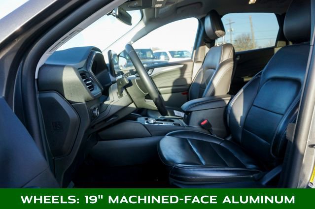 Used 2025 Ford Escape Platinum image 14