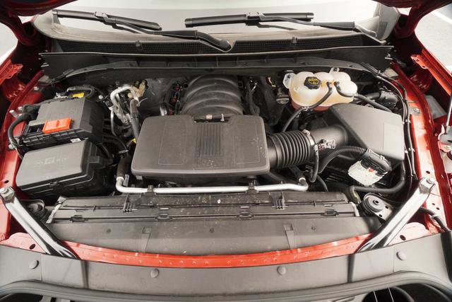 Used 2024 GMC Yukon Denali w/ LPO, Floor Liner Package AWD/4WD image 10