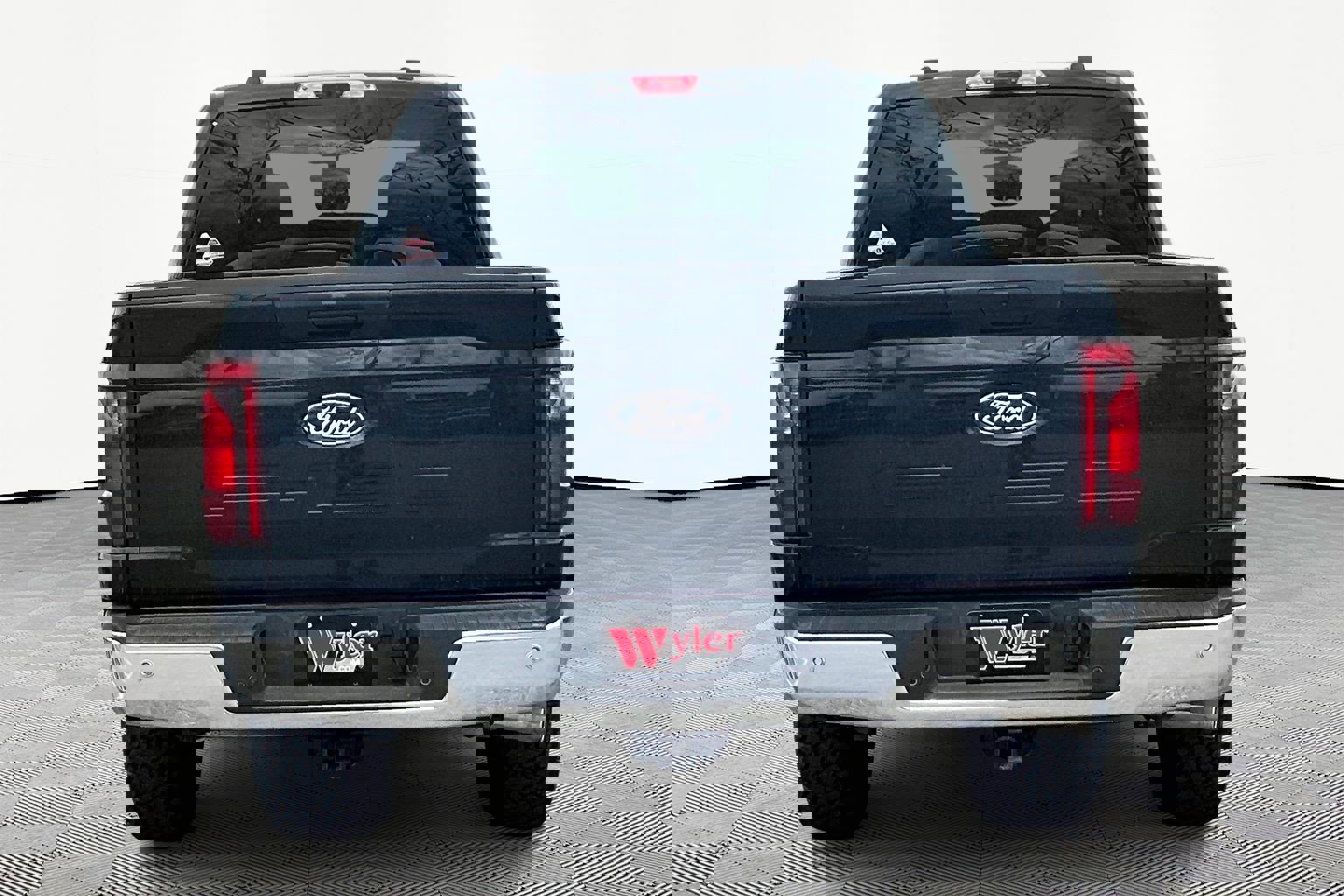 Used 2025 Ford F150 XLT w/ Equipment Group 301A Standard image 5