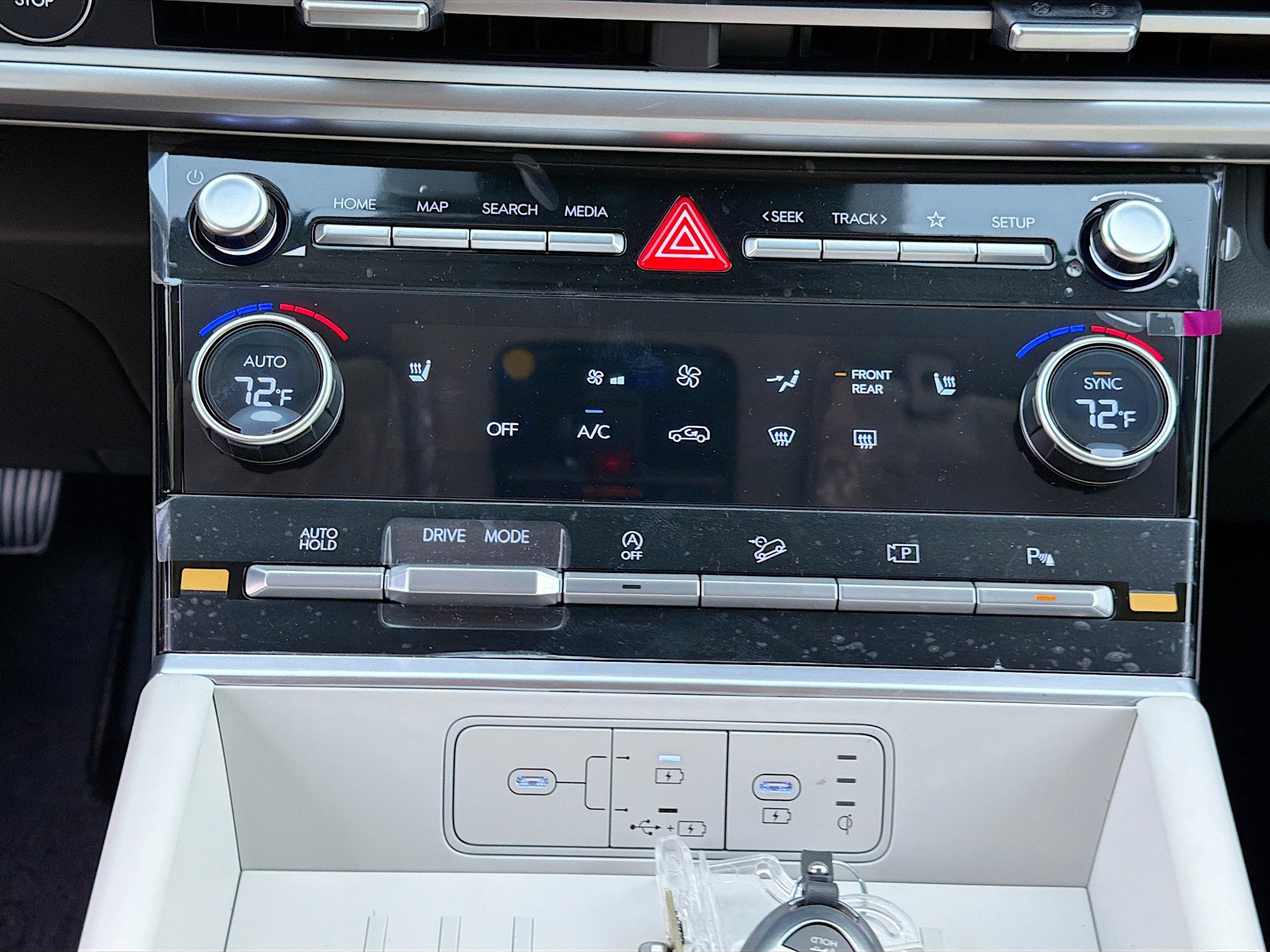 New 2026 Hyundai Santa Fe SEL image 29