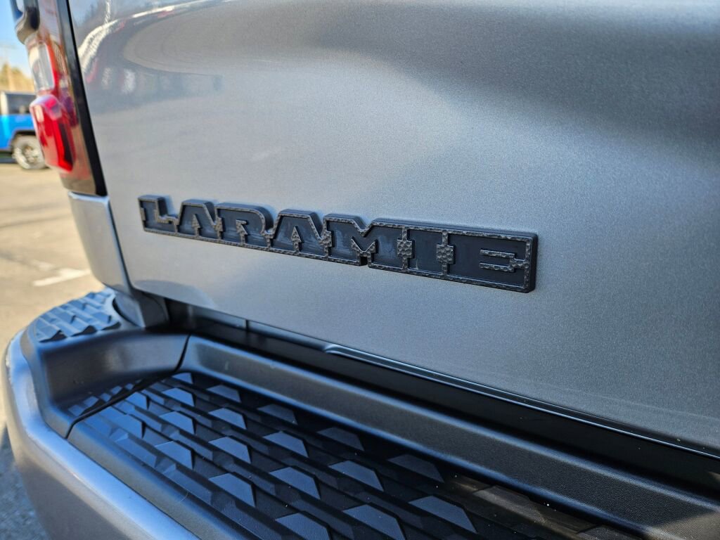 Used 2021 RAM 3500 Laramie w/ Night Edition image 14