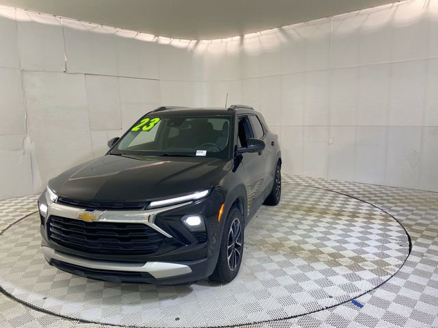 Used 2025 Chevrolet TrailBlazer LT w/ Convenience Package AWD/4WD image 20