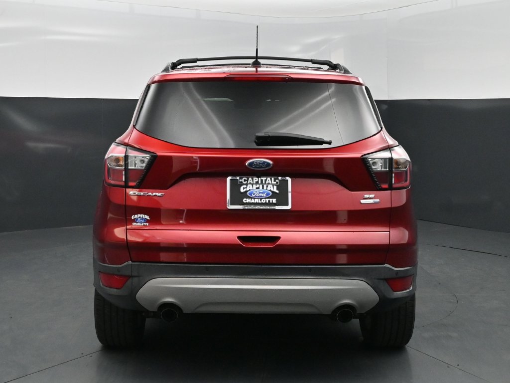 Used 2017 Ford Escape SE w/ Equipment Group 201A AWD/4WD image 6