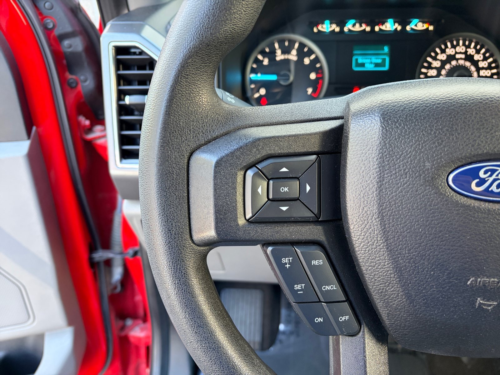 Used 2019 Ford F150 XLT AWD/4WD image 15
