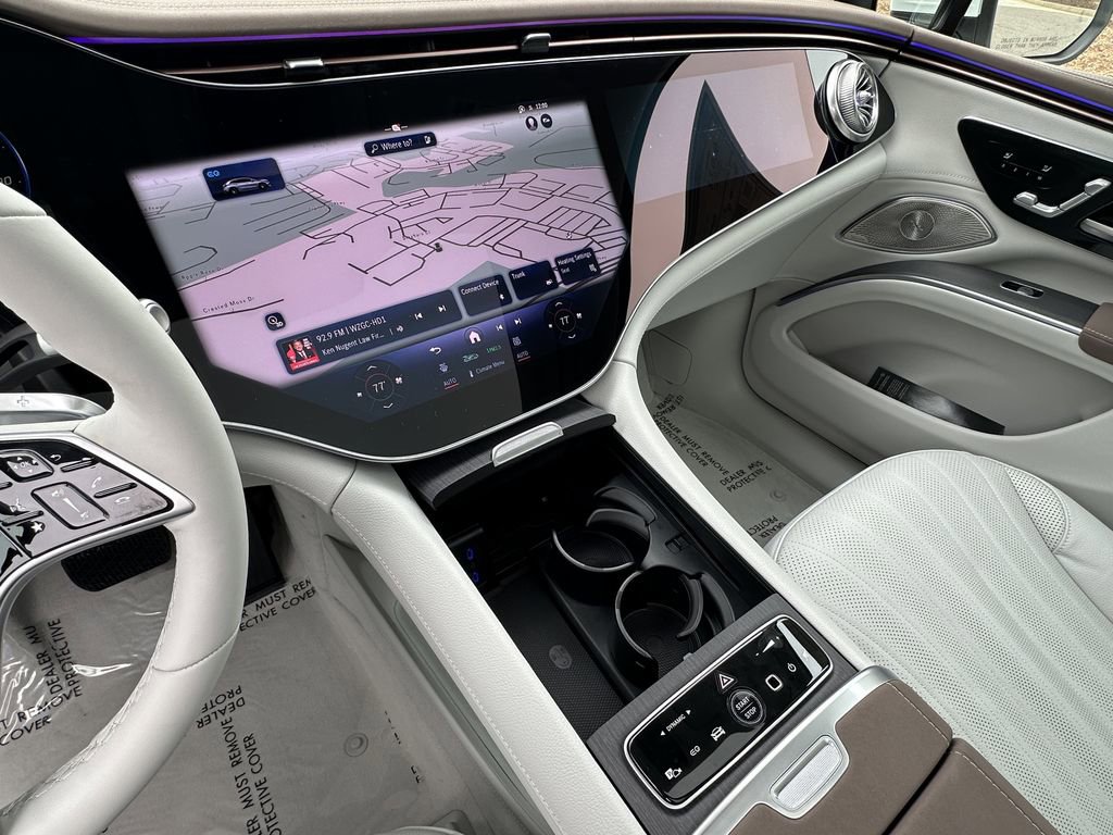 New 2026 Mercedes-Benz EQS 400 4MATIC SUV image 31