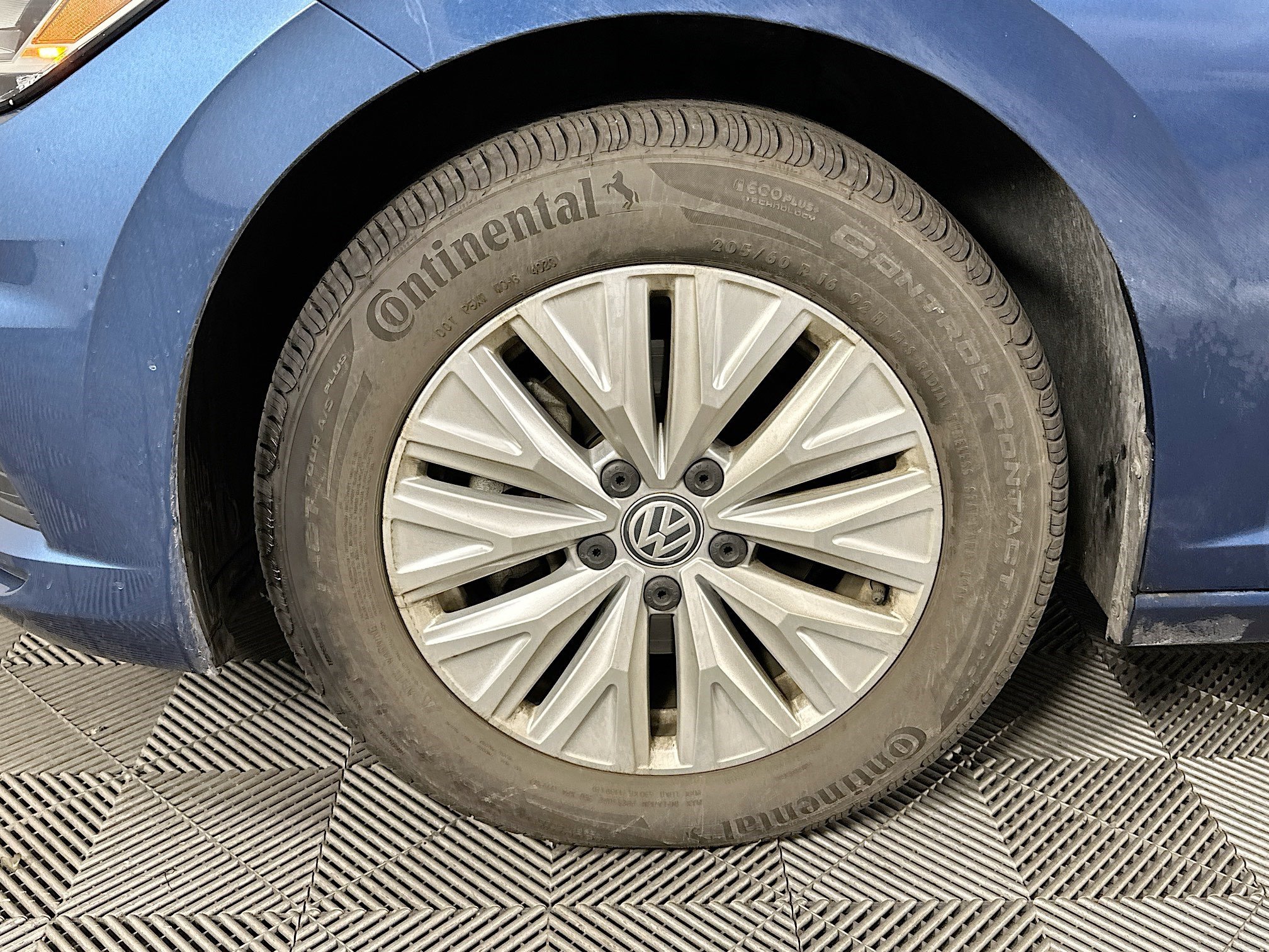 Used 2019 Volkswagen Jetta S image 35