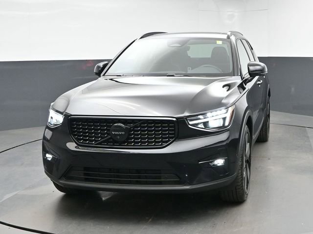 New 2026 Volvo XC40 B5 Ultra w/ Protection Package Premier AWD/4WD image 3