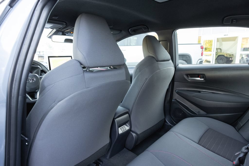 Used 2026 Toyota Corolla SE w/ SE Package FWD image 23