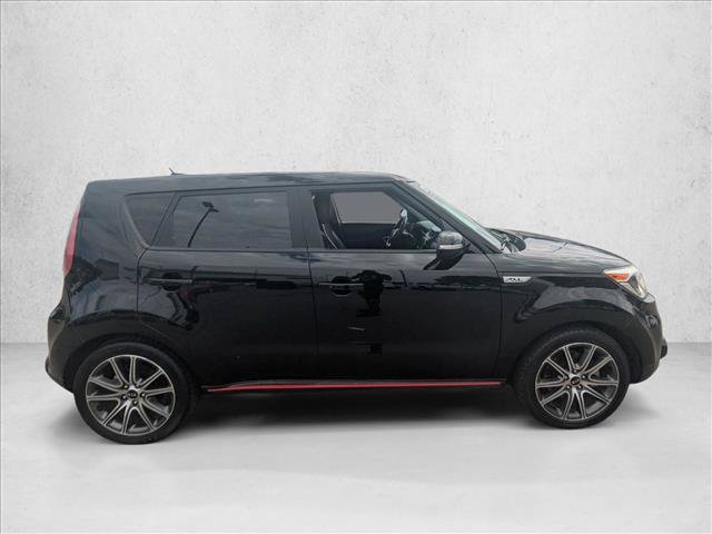 Used 2018 Kia Soul ! FWD image 4