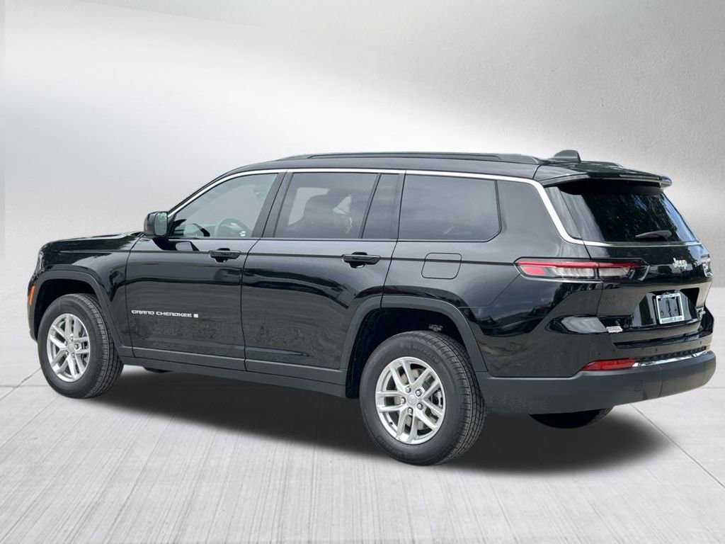 New 2024 Jeep Grand Cherokee L Laredo image 6