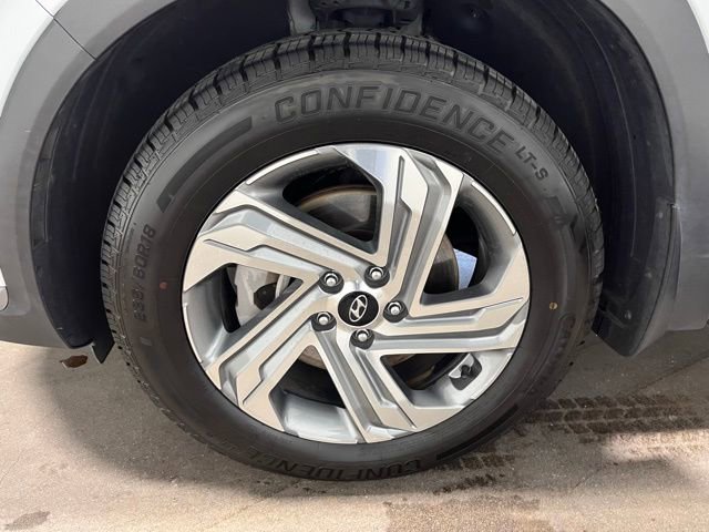 Used 2023 Hyundai Santa Fe SE FWD image 28