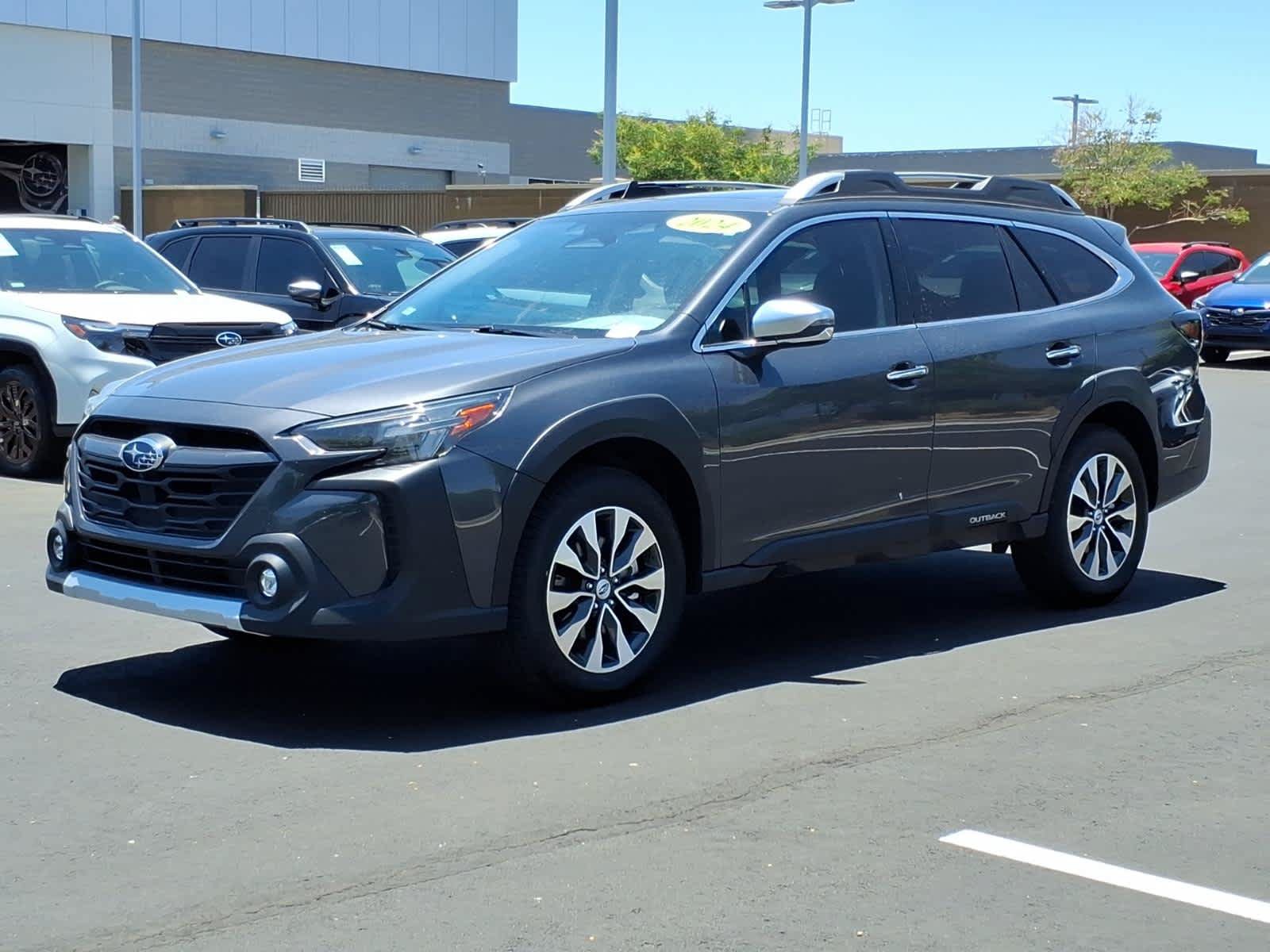 Used 2024 Subaru Outback Touring XT AWD/4WD image 3