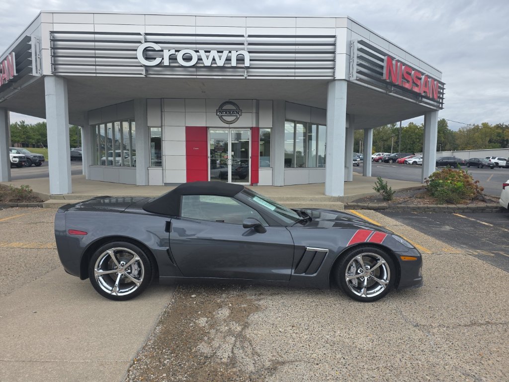 Used 2011 Chevrolet Corvette Grand Sport w/ Preferred Equipment Group RWD image 2