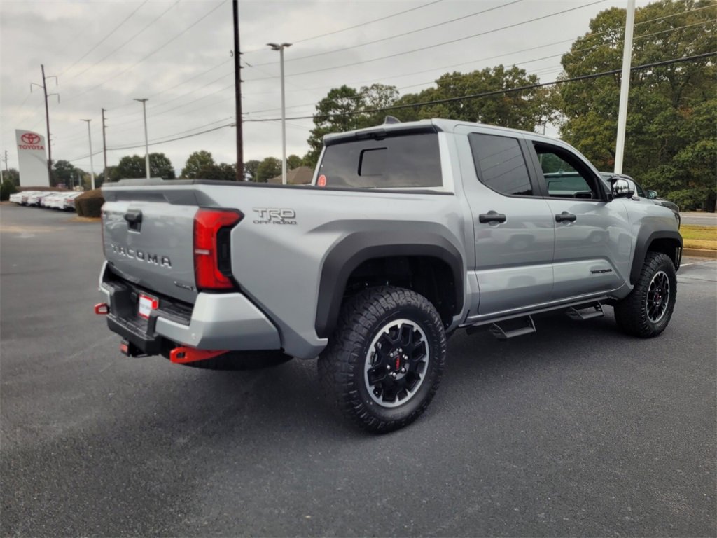 New 2025 Toyota Tacoma TRD Off-Road image 10