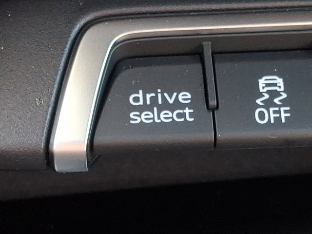 Used 2026 Audi Q3 quattro 2.0T AWD/4WD image 25
