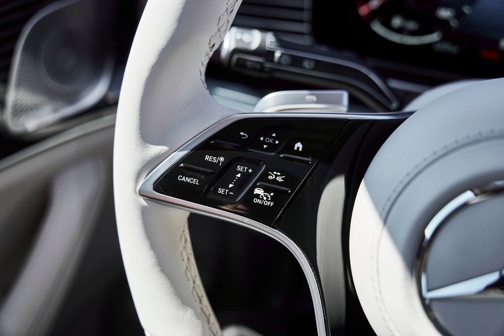 Used 2026 Mercedes-Benz Maybach GLS 600 4MATIC image 64