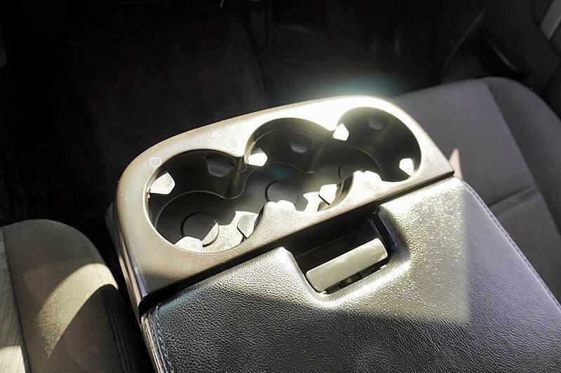 Used 2010 GMC Sierra 1500 SLE w/ Regional Value Package image 31