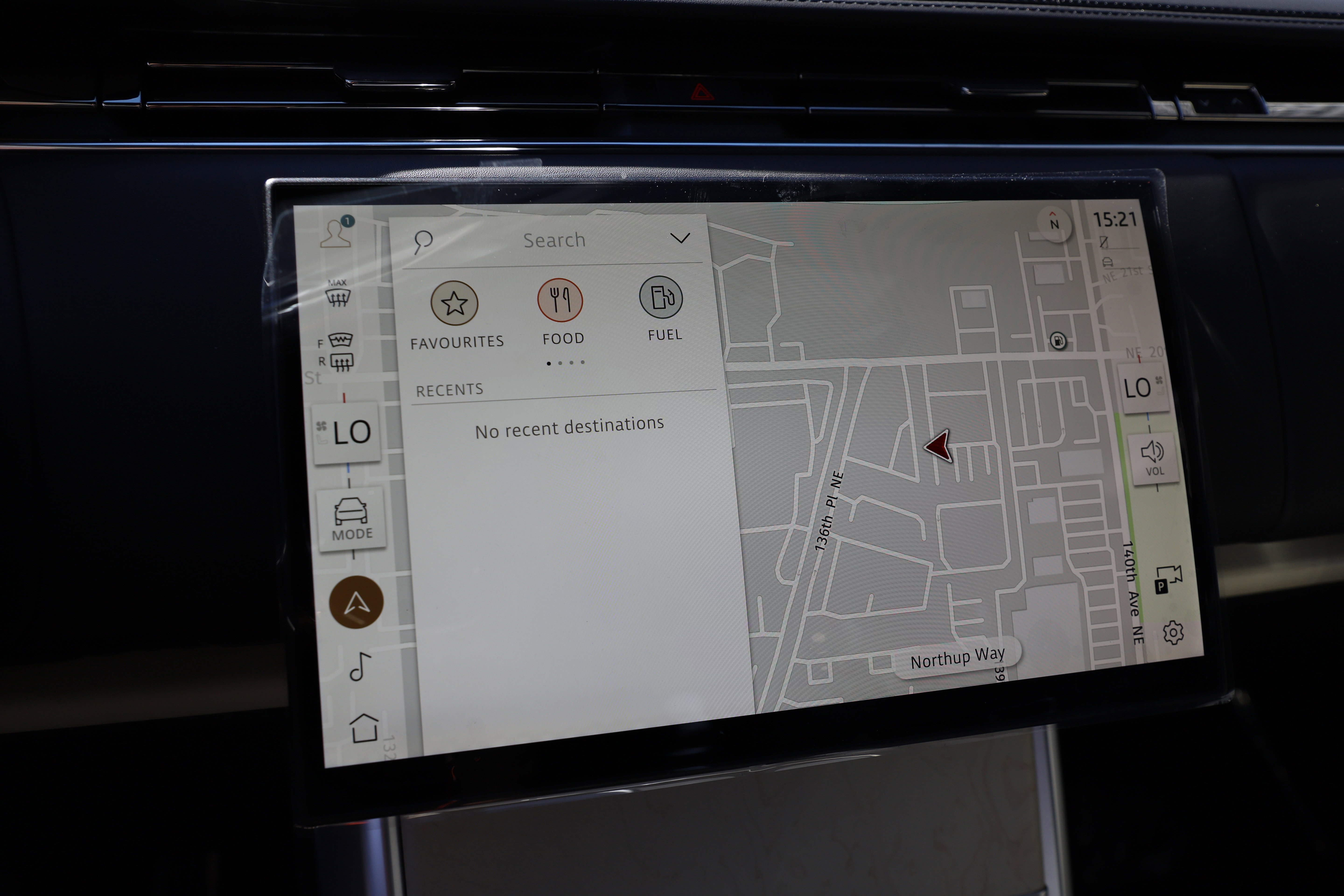 New 2026 Land Rover Range Rover SV AWD/4WD image 20