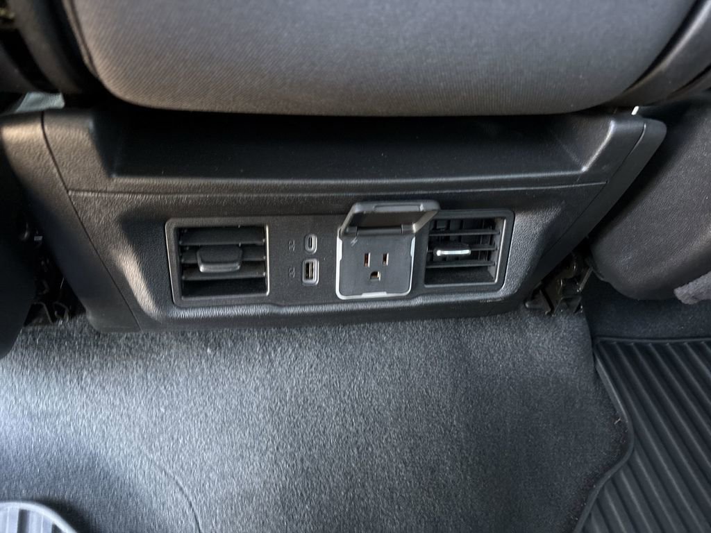 Certified 2024 GMC Sierra 1500 SLE w/ Preferred Package image 24