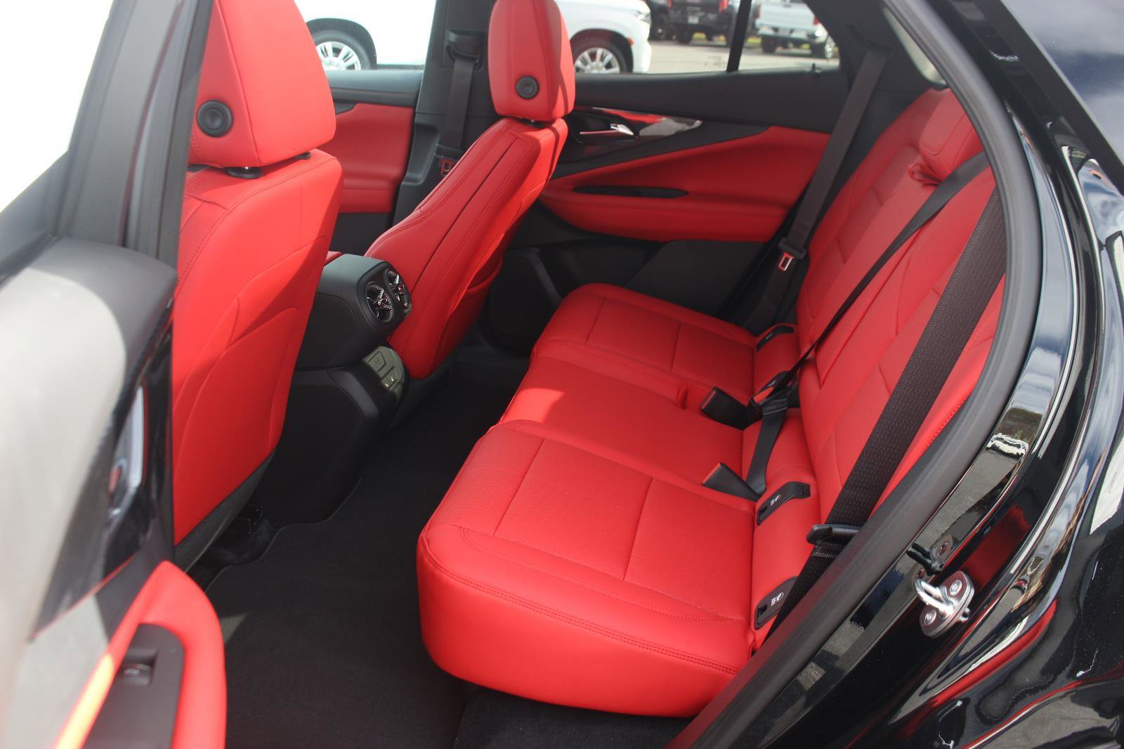 New 2026 Chevrolet Blazer EV SS image 11