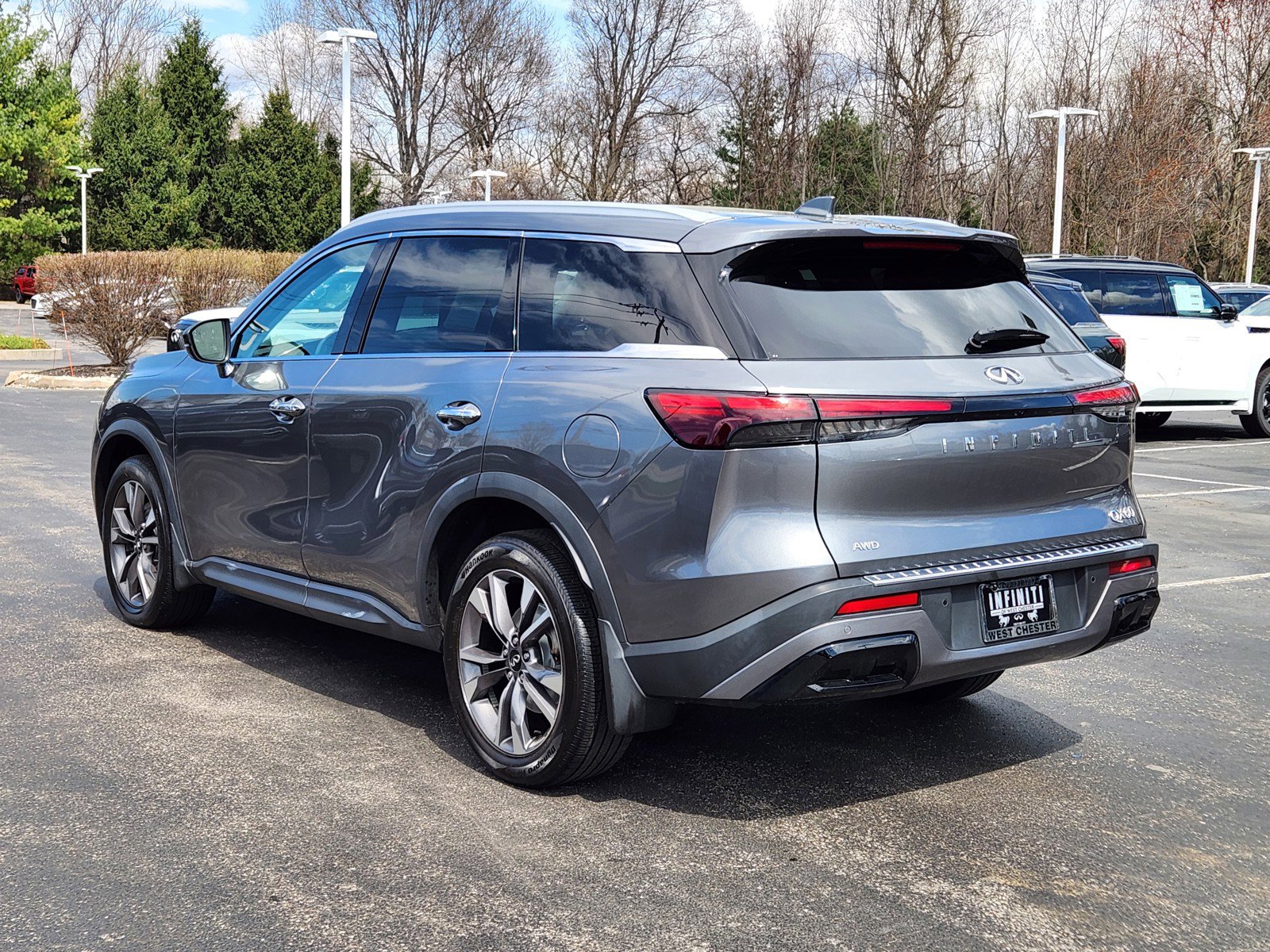 Certified 2023 INFINITI QX60 Luxe w/ Cargo Package image 3