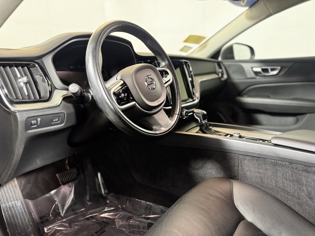 Used 2021 Volvo V60 T5 Cross Country w/ Protection Package image 13