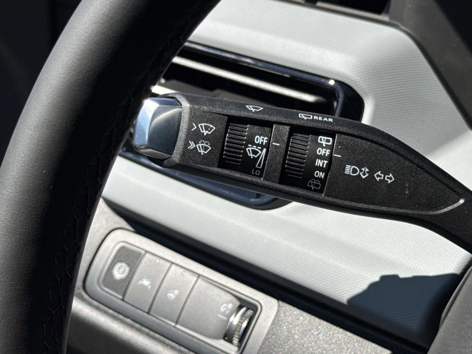 New 2027 Chevrolet Bolt LT w/ Comfort Package image 23