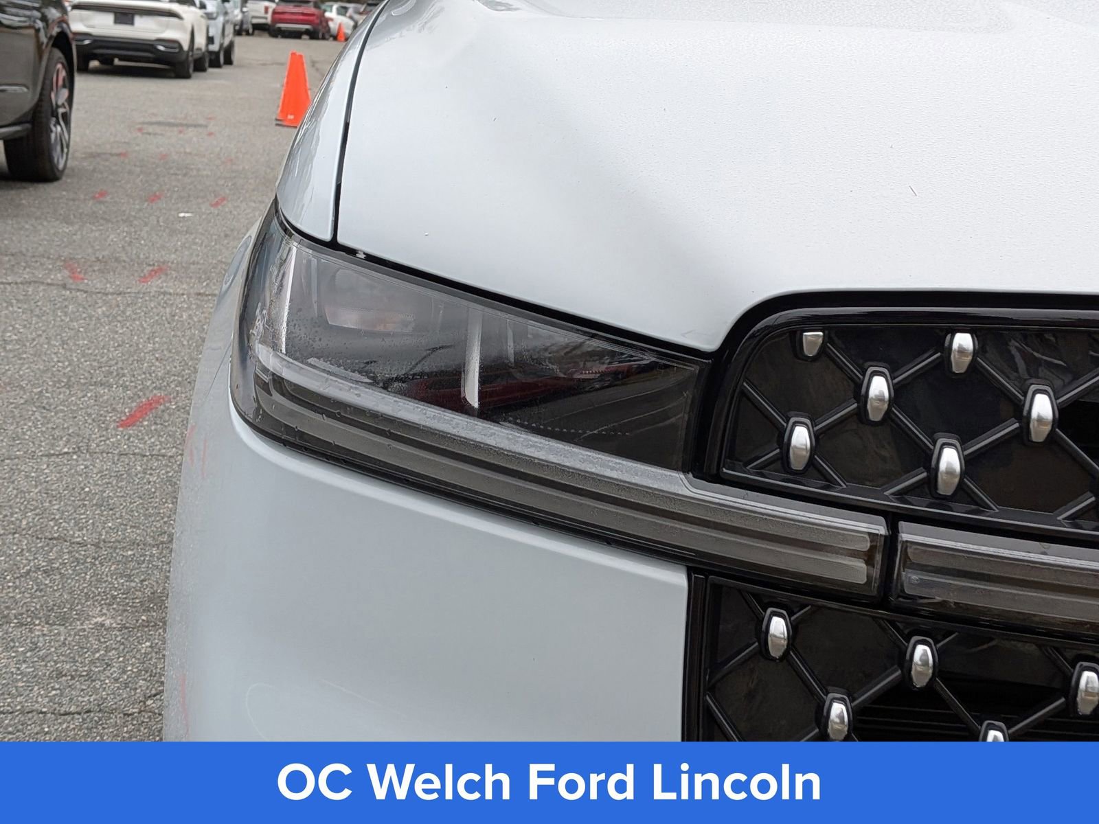 Certified 2025 Lincoln Navigator L Black Label AWD/4WD image 12