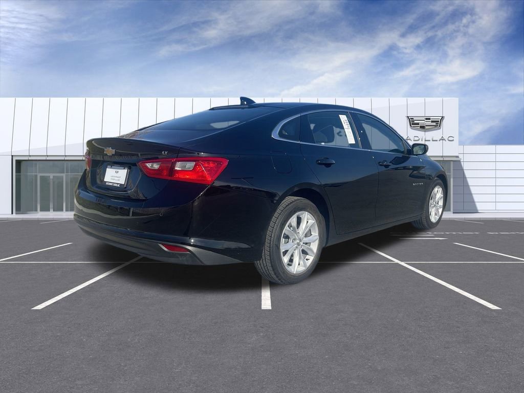 Used 2025 Chevrolet Malibu LT image 8