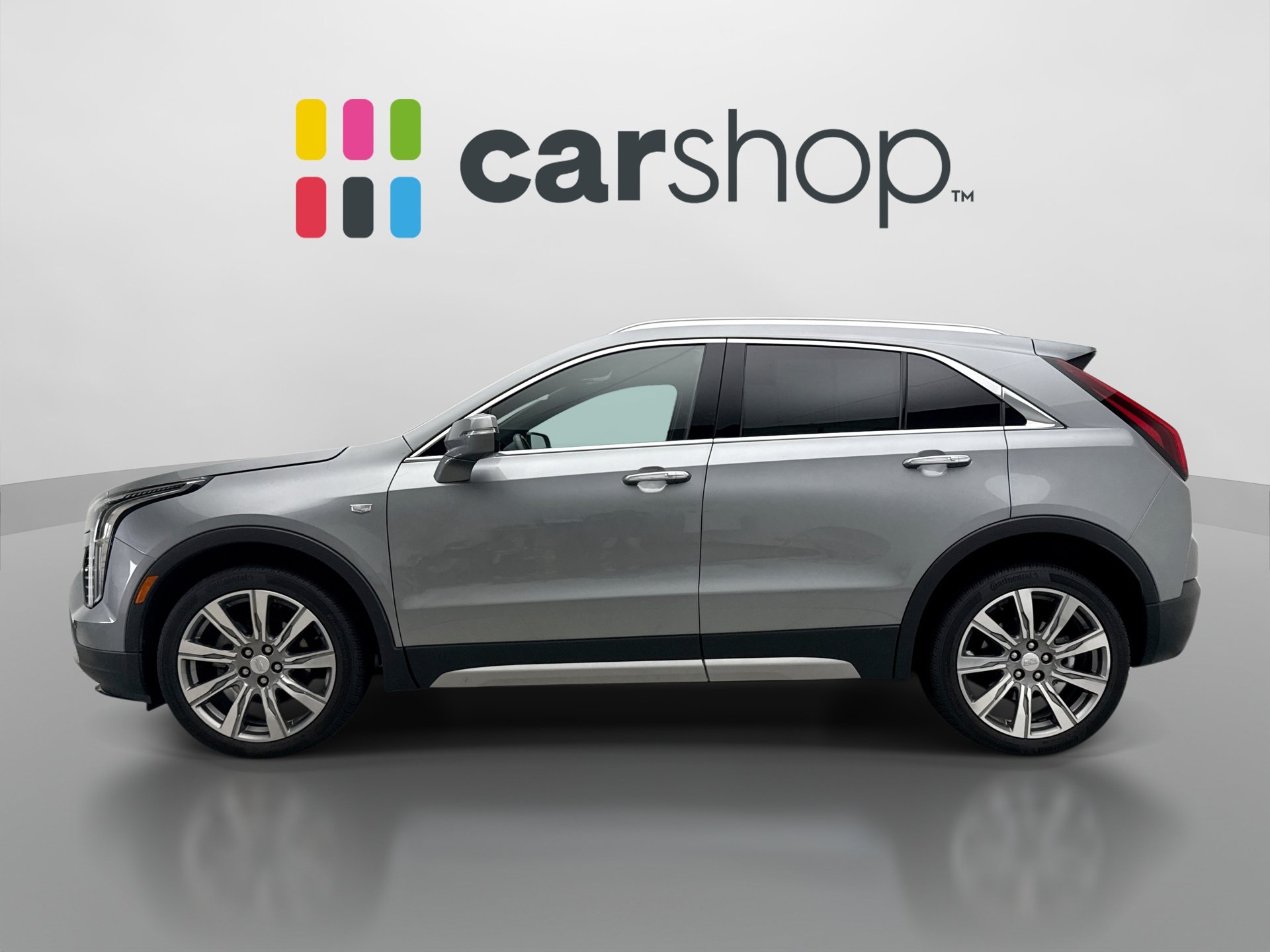 Used 2023 Cadillac XT4 Premium Luxury AWD/4WD image 2