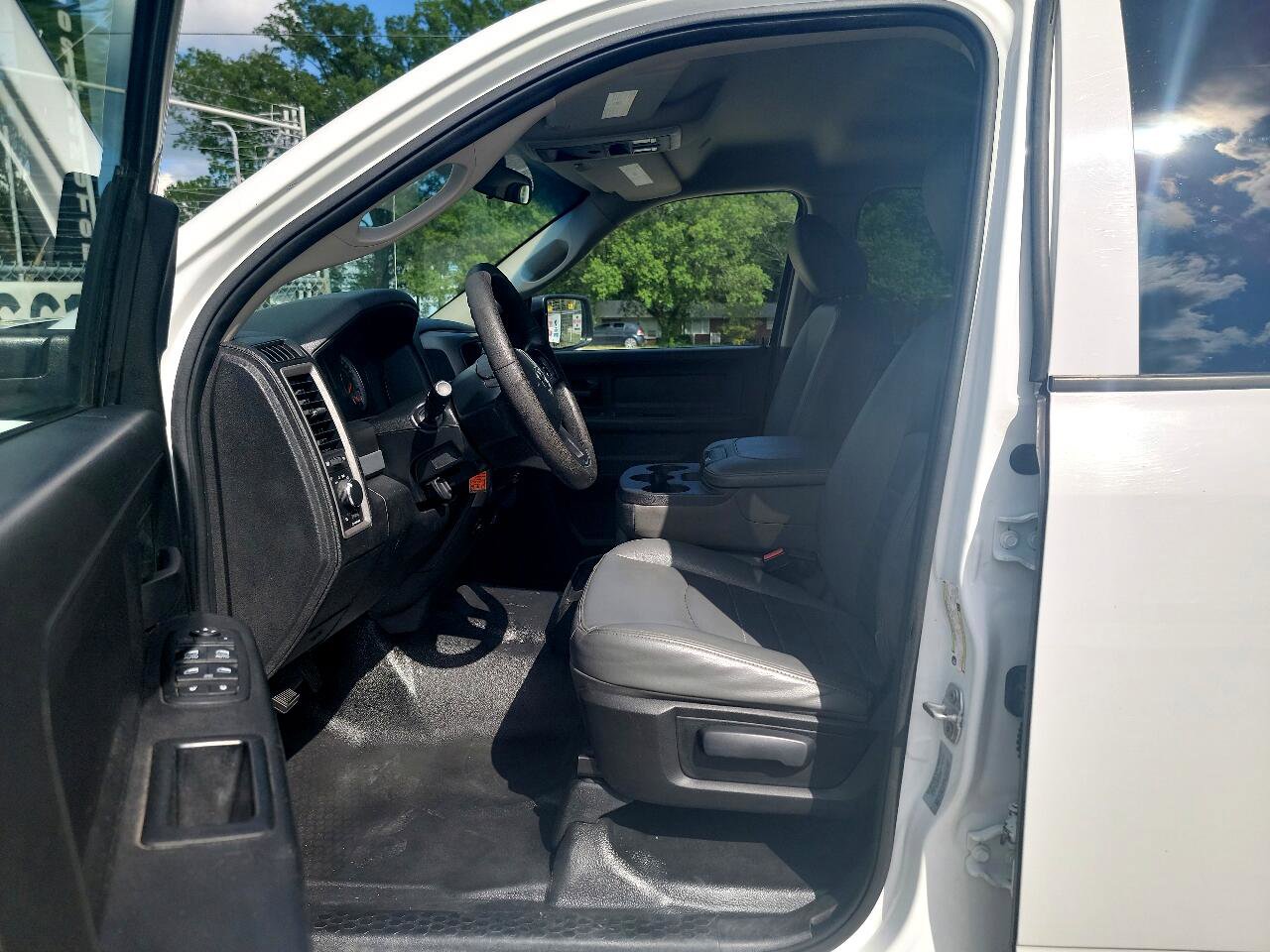 Used 2017 RAM 2500 Tradesman image 12