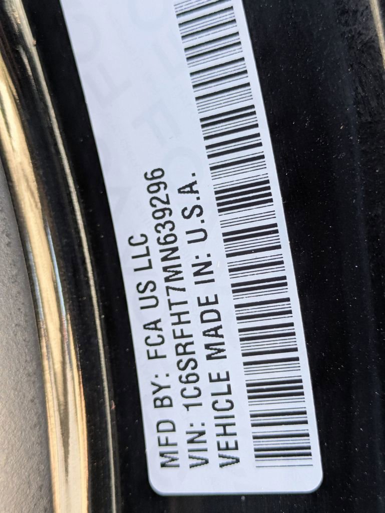 Used 2021 RAM 1500 Limited w/ Body Color Bumper Group image 34