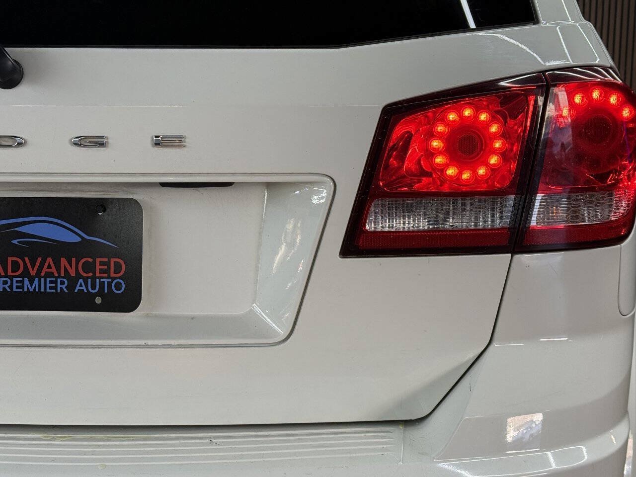 Used 2015 Dodge Journey FWD image 21