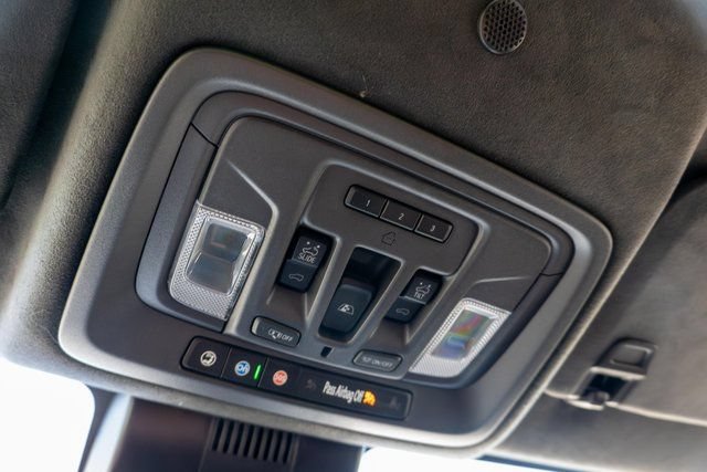 Used 2023 GMC Sierra 1500 Denali Ultimate AWD/4WD image 38