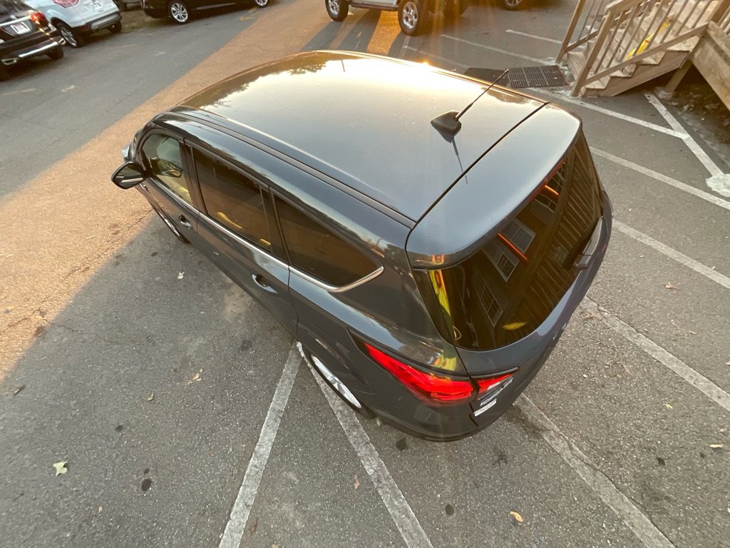 Used 2019 Ford Escape SE image 11