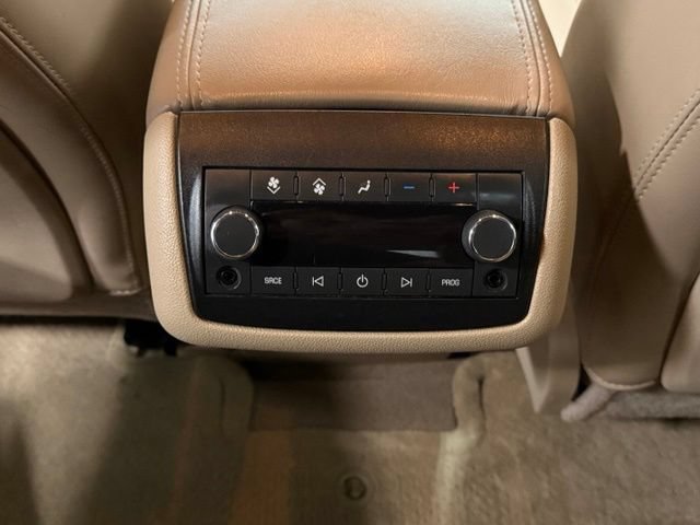 Used 2011 GMC Acadia Denali FWD image 32