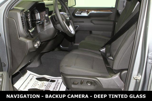 New 2025 GMC Sierra 1500 Elevation image 15