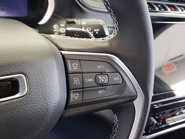 New 2025 Jeep Grand Cherokee L Laredo w/ Luxury Tech Group I image 20