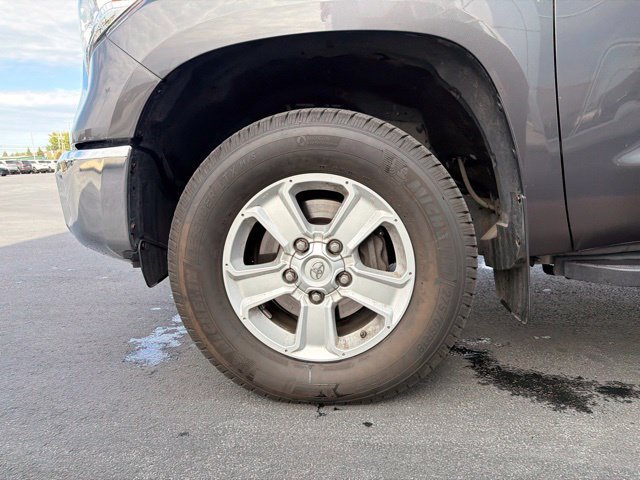 Certified 2016 Toyota Tundra SR5 w/ SR5 Upgrade Package AWD/4WD image 12
