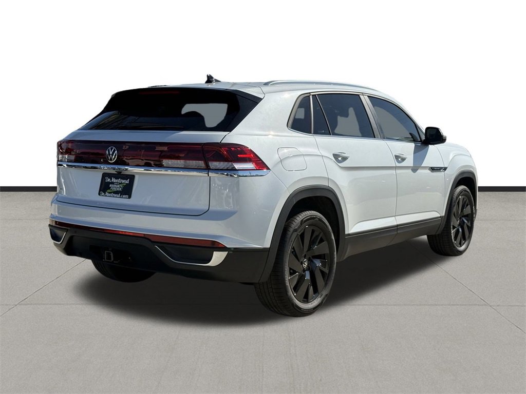 New 2026 Volkswagen Atlas Cross Sport SE image 5