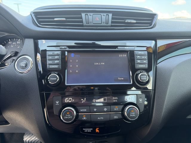 Used 2018 Nissan Rogue Sport SL FWD image 29