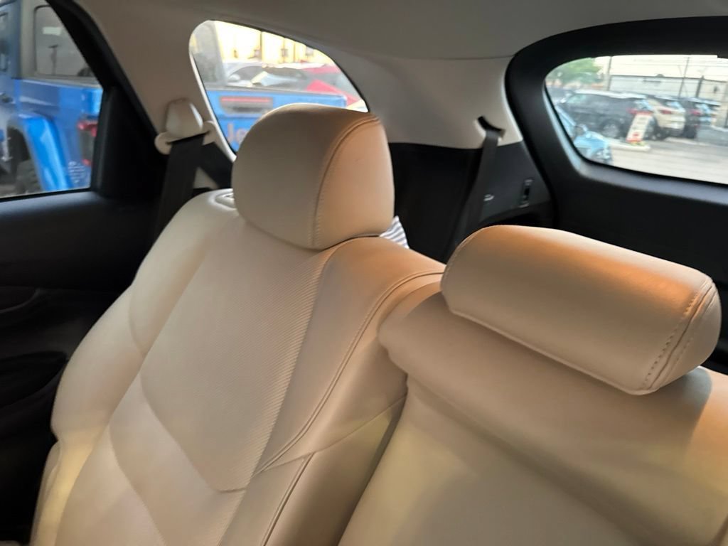 Used 2023 MAZDA CX-9 Touring Plus AWD/4WD image 11